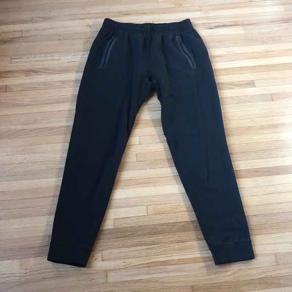 Old Navy - $6 - Picture 2 of 8